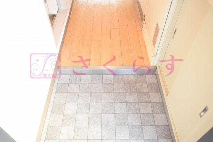 常陽第2ガーデンハイツの玄関