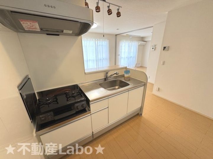徳島県徳島市住吉5(アパート)の賃貸物件のキッチン