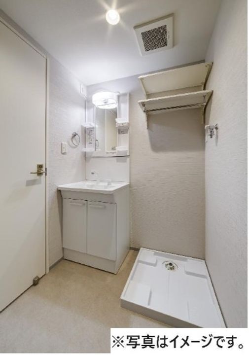 robot home 旭町の内装