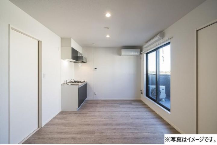 robot home 旭町の居間