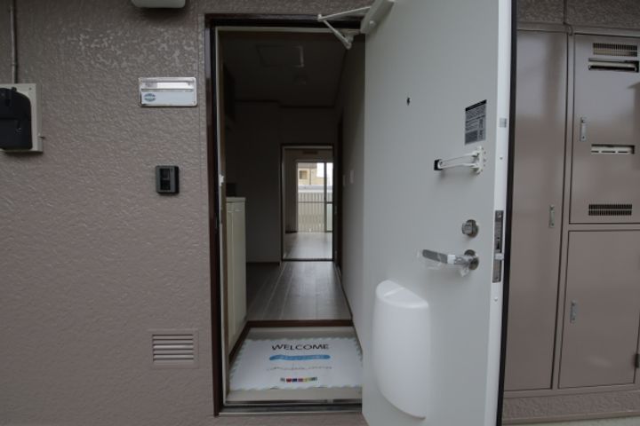 WEST HEIGHTSの玄関