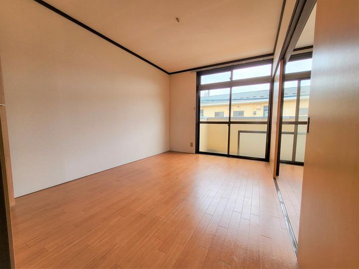 グランシャリオBの居間