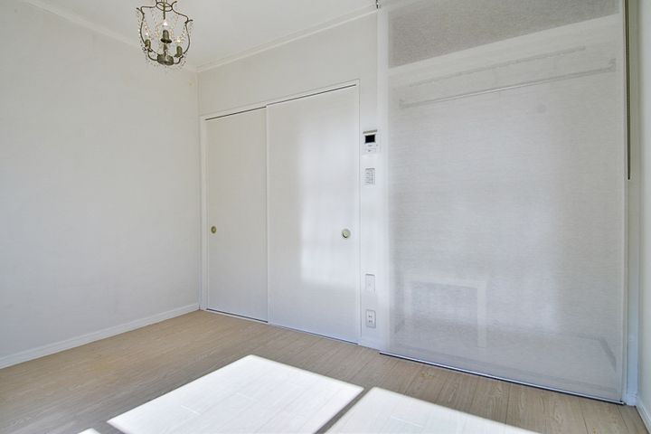 アネックス内田の居間
