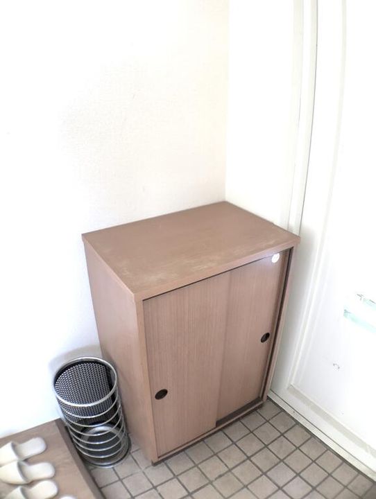 シャトーグロリアの玄関