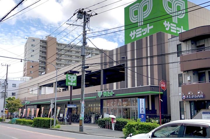 シャトーグロリアの周辺