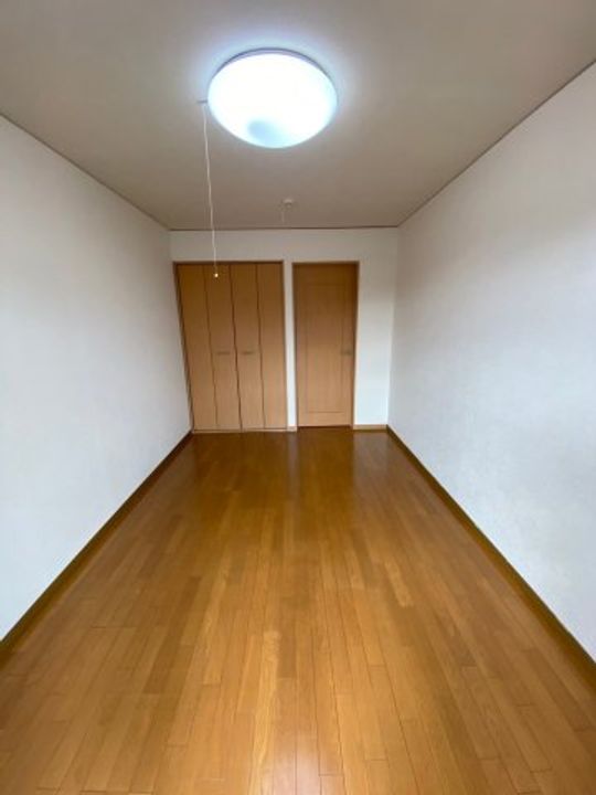 サクセスハイムの居間