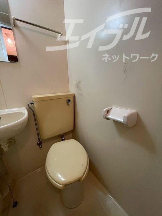 関大前エビスハイツの内装