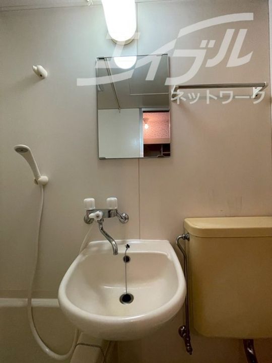 関大前エビスハイツの内装