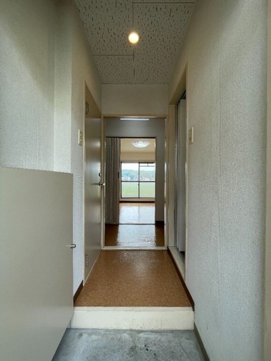 サンライズブルーの玄関