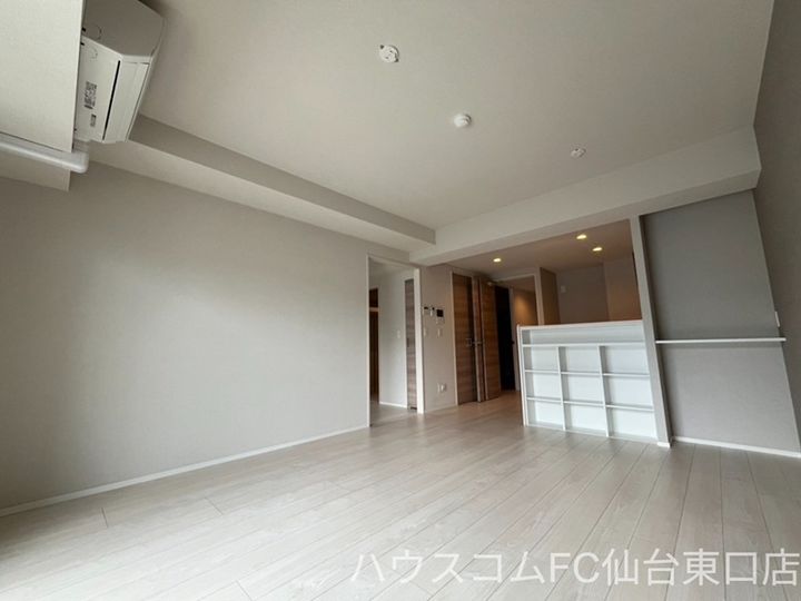 アロッジオ金剛の居間