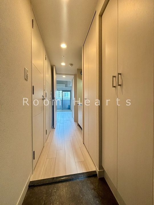 プレサンス新大阪ヴィガの玄関