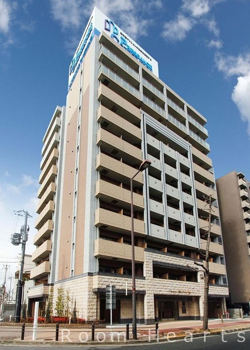 プレサンス新大阪ヴィガの外観