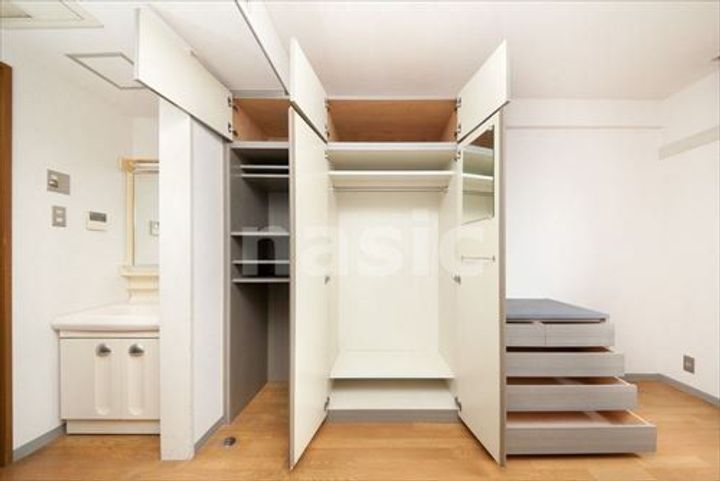 Nasic新田辺ハウスの内装