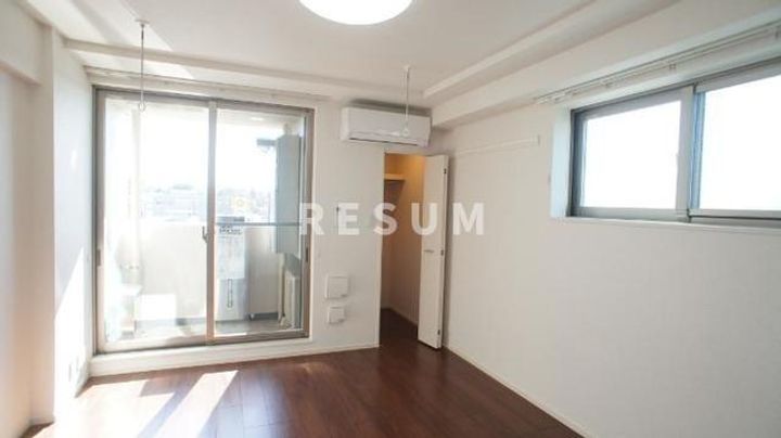 千葉県千葉市若葉区高品町(マンション)の賃貸物件の居間