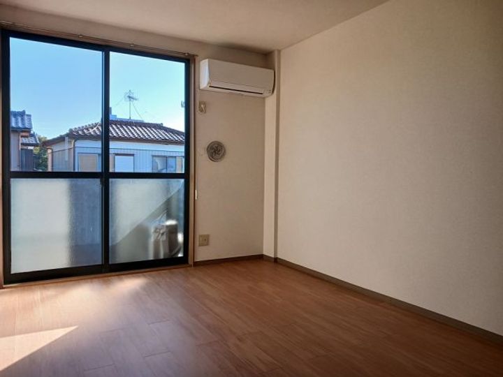 埼玉県久喜市菖蒲町菖蒲(アパート)の賃貸物件の居間