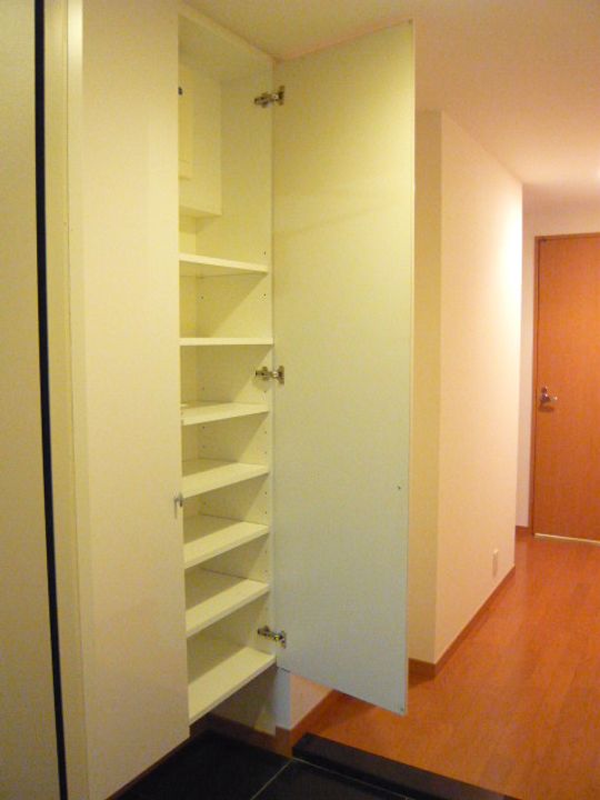 リビアーレ代々木公園の玄関