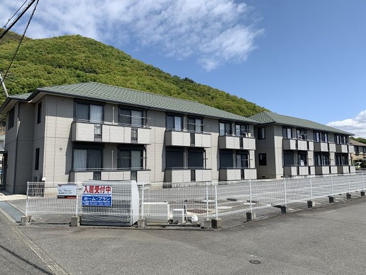 メイプルリーフタウン Aの外観