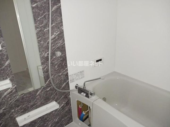 ワンリッチ上野町Bの風呂