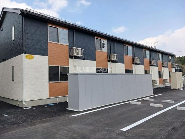 ワンリッチ上野町Bの外観