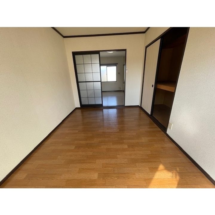 シェモアA.Nの居間