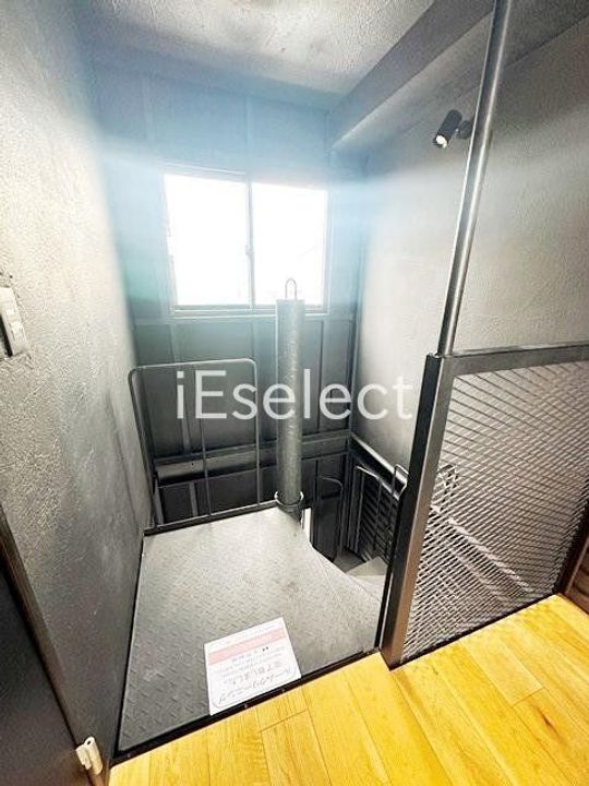 千葉県千葉市中央区道場北1(一戸建)の賃貸物件の玄関