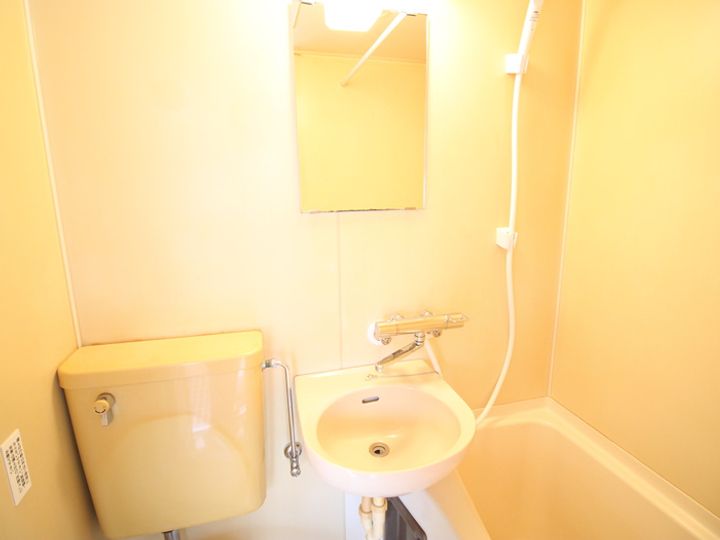 山崎ビルの内装