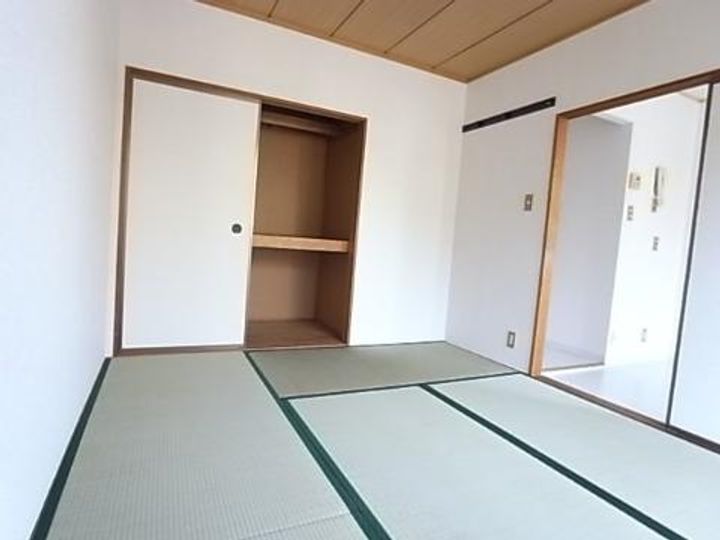 星野ハイツの内装
