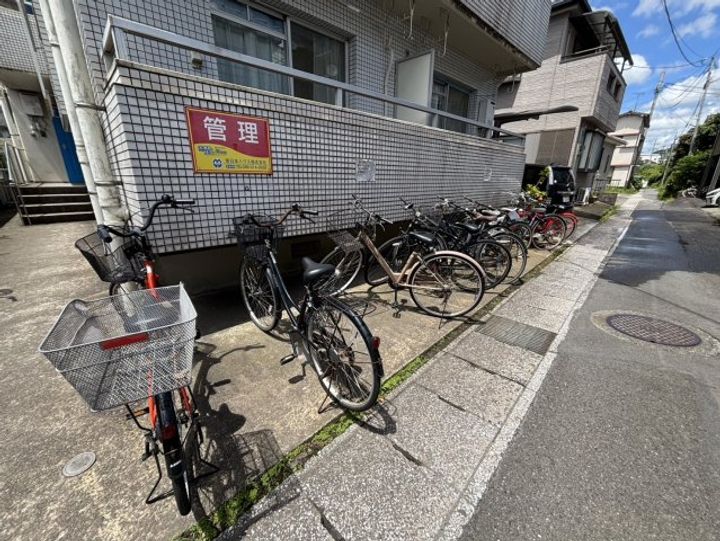 エメラルドハイツ郡元の地図