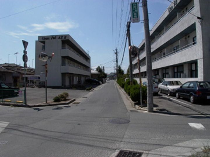 グランパルAZ IIの地図