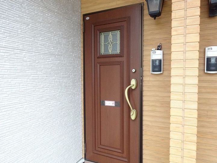 千葉県茂原市腰当(アパート)の賃貸物件の玄関
