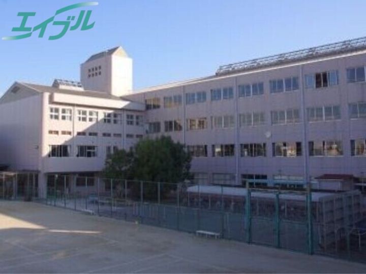 ファミール四日市の周辺