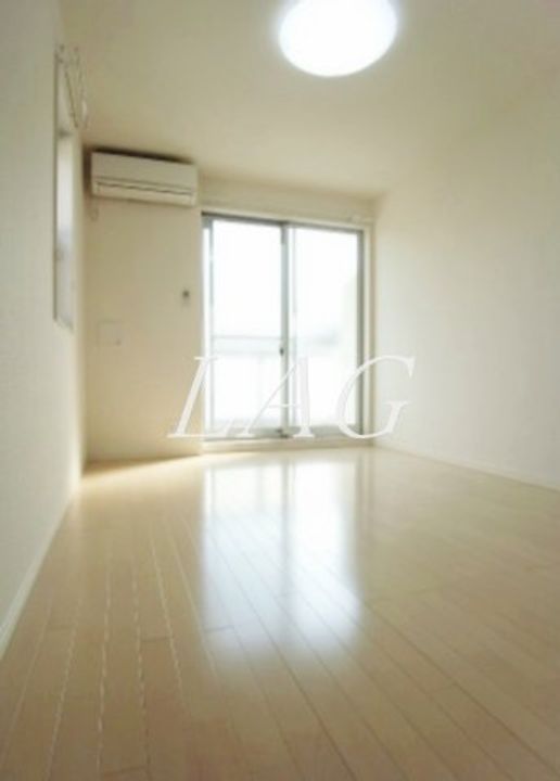 リブリ・Tメゾンの玄関