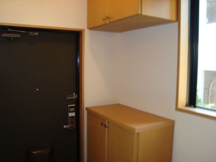 東京都町田市上小山田町(一戸建)の賃貸物件の玄関