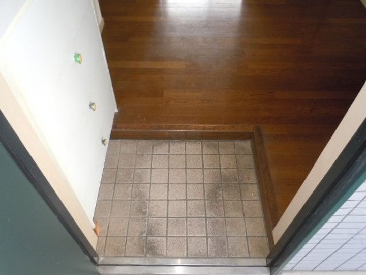 愛知県名古屋市昭和区御器所3(マンション)の賃貸物件の玄関