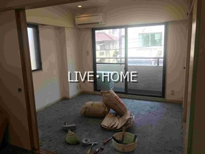 東京都中野区中央5(マンション)の賃貸物件の居間