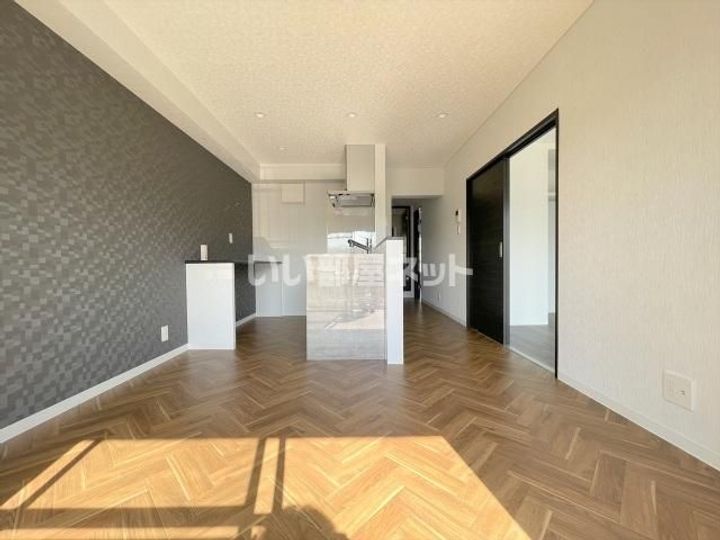 八木コーポの居間