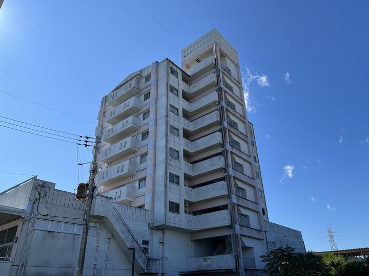 アバンギャルド桟橋の外観