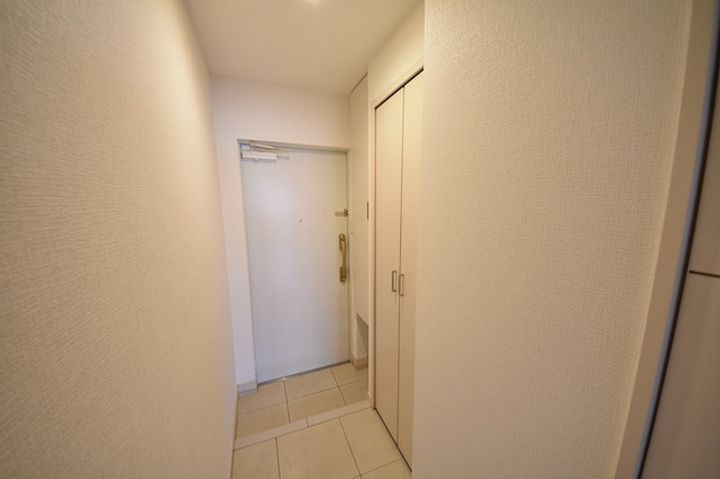 福岡県福岡市博多区須崎町(マンション)の賃貸物件の玄関