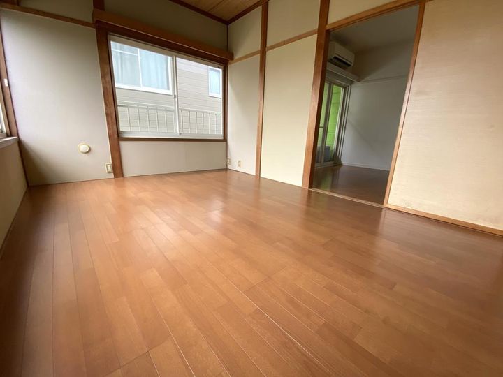 メゾンアオキの内装