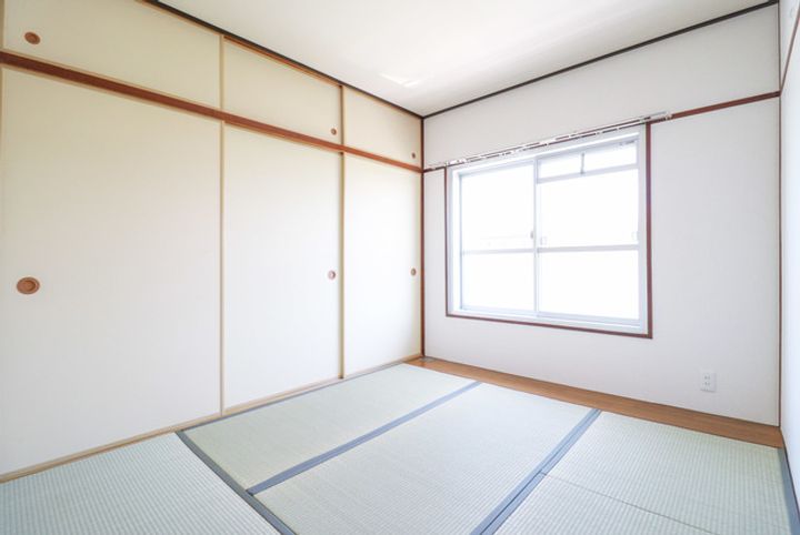 UR鶴山台の内装