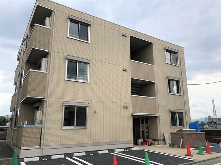 D-room西平山A棟の外観