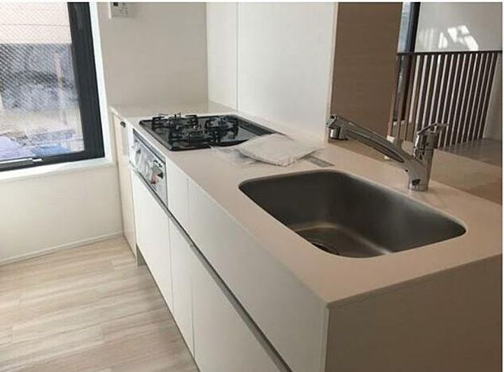 88.SANGENJAYAのキッチン