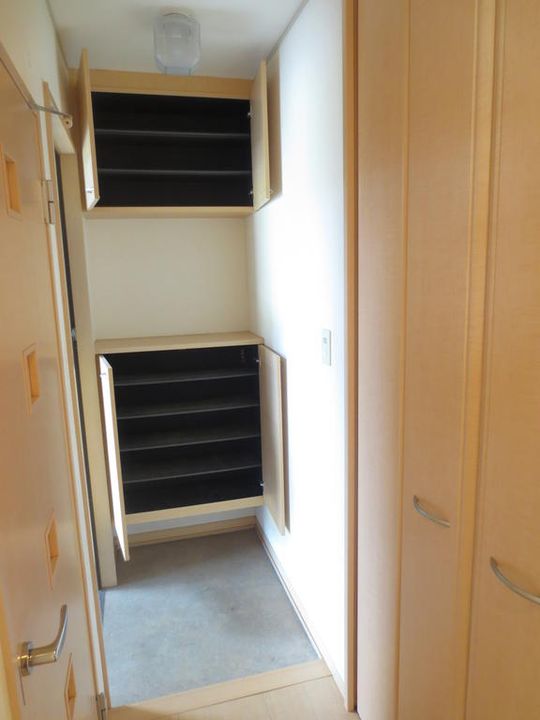 茨城県ひたちなか市大字武田(アパート)の賃貸物件の玄関