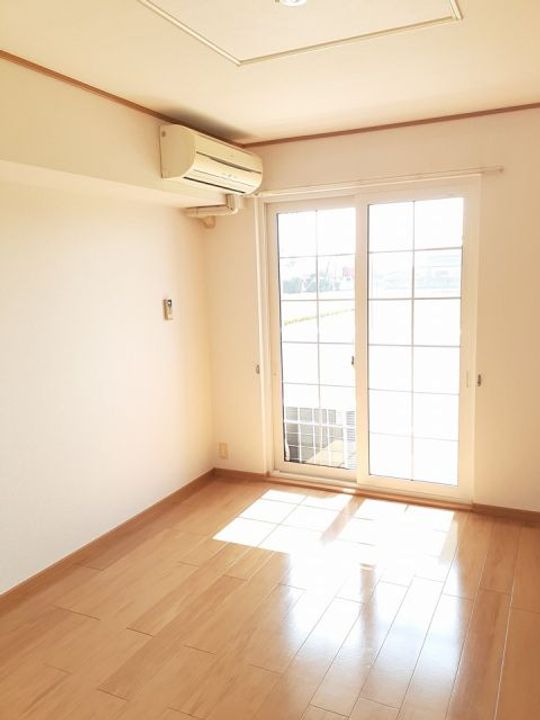 ソラボレCの居間