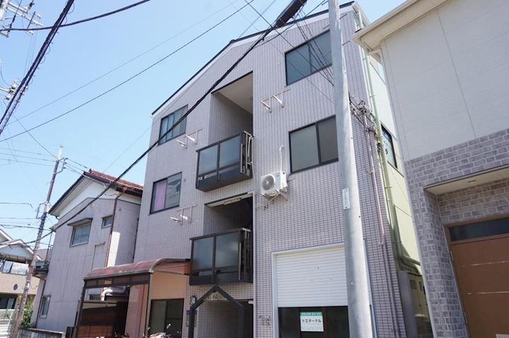 第2平成ハイツの外観