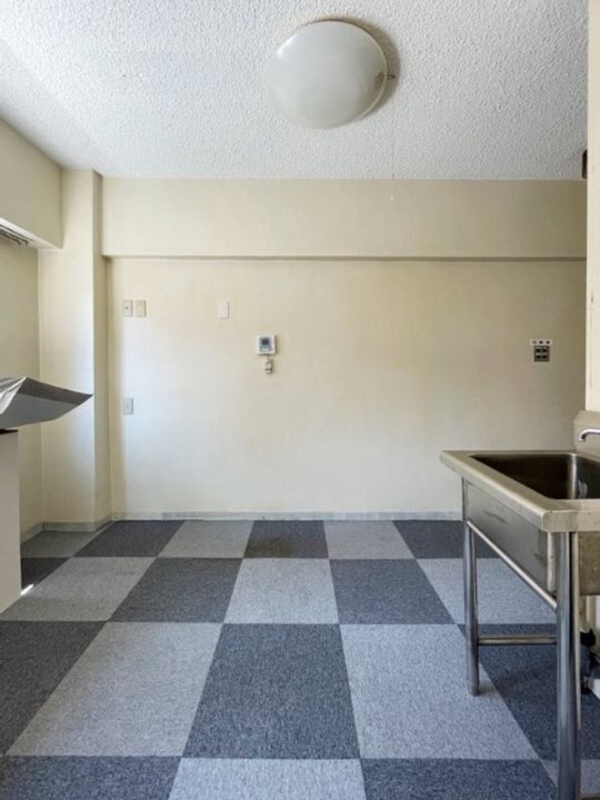 ロータリー大和の内装