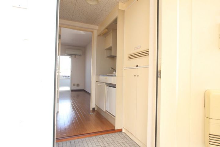 第2上田ビルの玄関