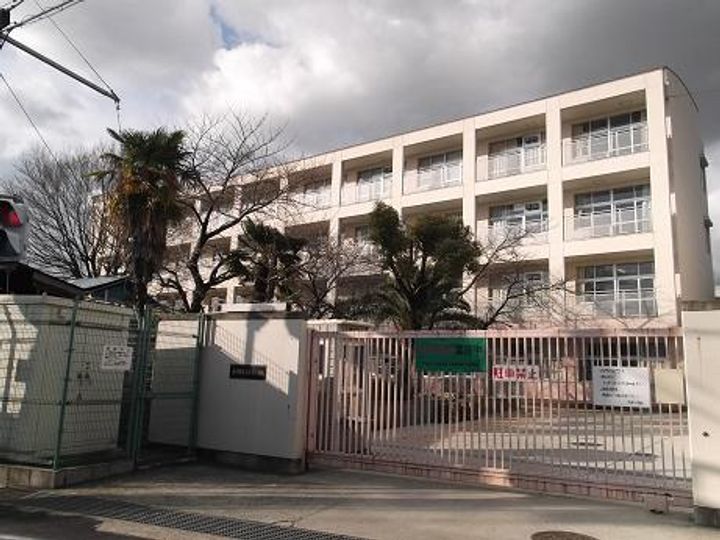 ソルテラスOSAKA EAST GATEの周辺