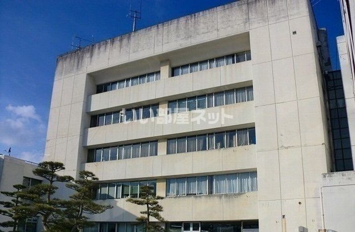 ポーラスターの周辺