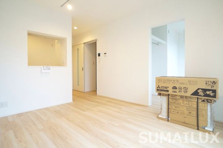 クラウンコート出水の居間